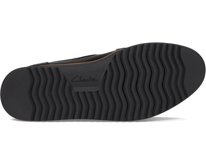 Балетки Clarks Zylah May на платформе с декоративной цепочкой