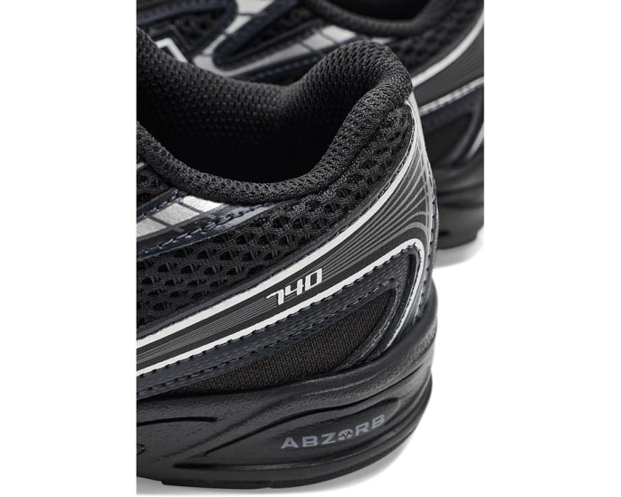 Кроссовки New Balance 740 с шнурками-эластичными для детей