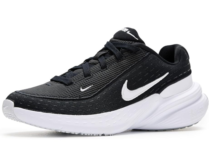 Кроссовки Nike Kids Uplift SC с текстильным верхом и мягкой пеной