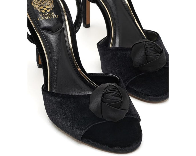 Сандалии Vince Camuto Aisven с цветком и ремешком на каблуке