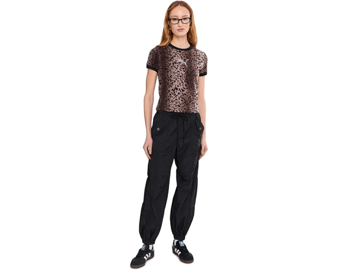 Приталенная футболка PUMA Essentials Graphics Leo Luxe с леопардовым принтом и стразами