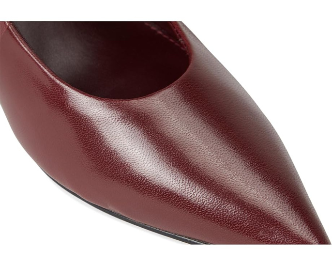 Туфли Calvin Klein Voneta на каблуке kitten heel с острым носком