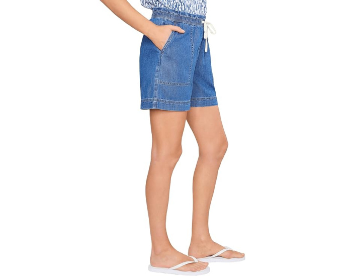 Облегченные джинсовые шорты Light Weight Denim Five-Inch от Tommy Bahama