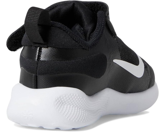 Детские кроссовки Nike Kids Revolution 7 с упругой пеной для малышей