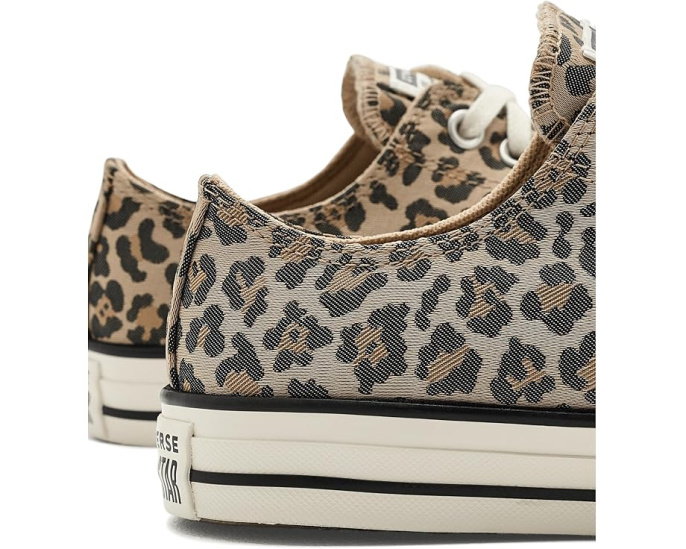 Кеды Converse Chuck Taylor All Star с леопардовым жаккардом