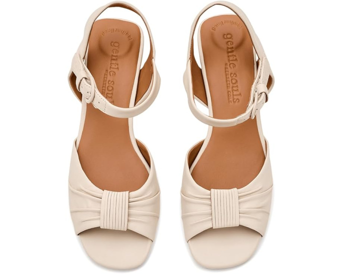Сандалии Sorae на низком каблуке с узлом от Gentle Souls by Kenneth Cole