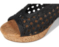 Босоножки Cornelia из замши с открытым мысом и платформой Aerosoles