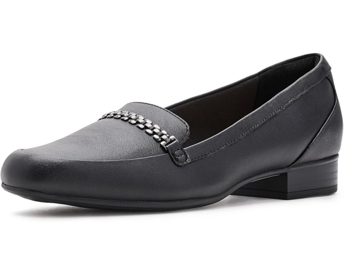 Лоферы Clarks Juliet Mia с квадратным носком и низким каблуком из кожи