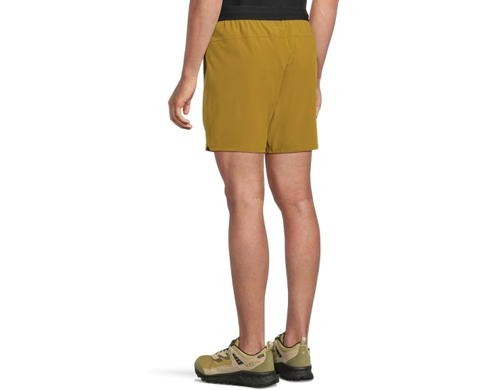 Шорты Prana Intrinsic Lined с защитой UPF 50+ и лайнером