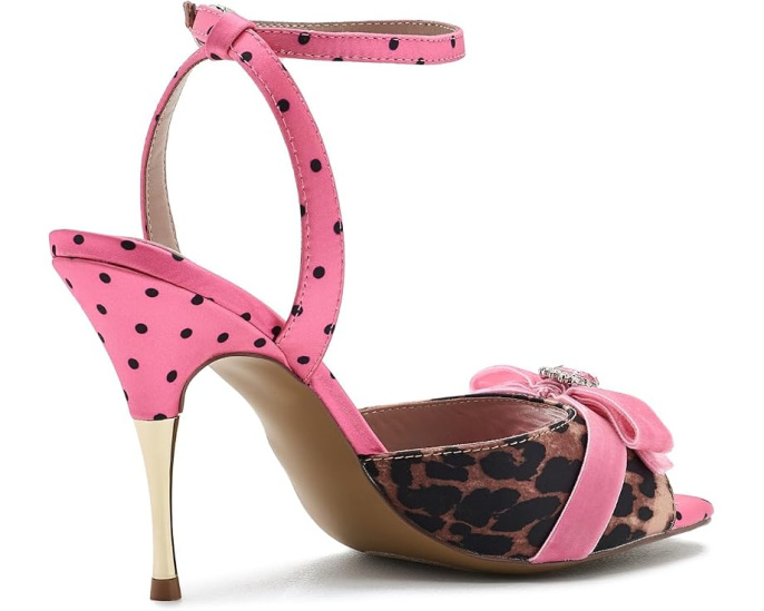 Босоножки Quincyy от Blue by Betsey Johnson на каблуке