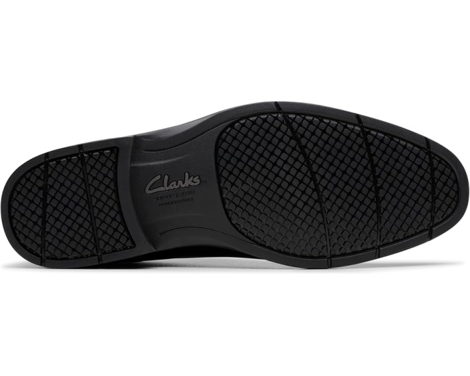 Оксфорды Clarks Eldredge Cap с мыском и резиновой подошвой