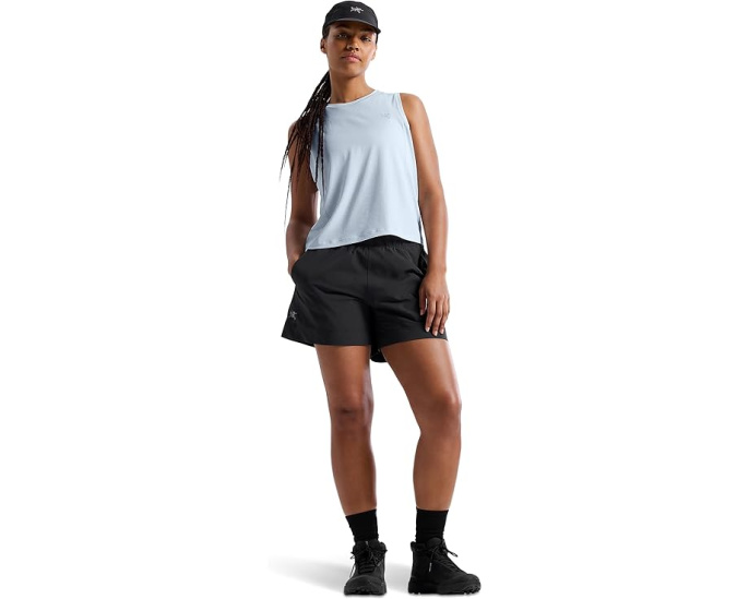 Топ Arc'teryx Sunna для интенсивных походов с защитой от натирания