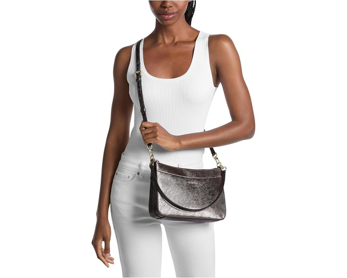 Сумка кроссбоди Jet Set Medium Top Zip Pochette Xbody от MICHAEL Michael Kors из искусственной кожи