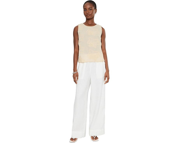 Блузка Boxy Tank от Vince Camuto с цветочной вышивкой