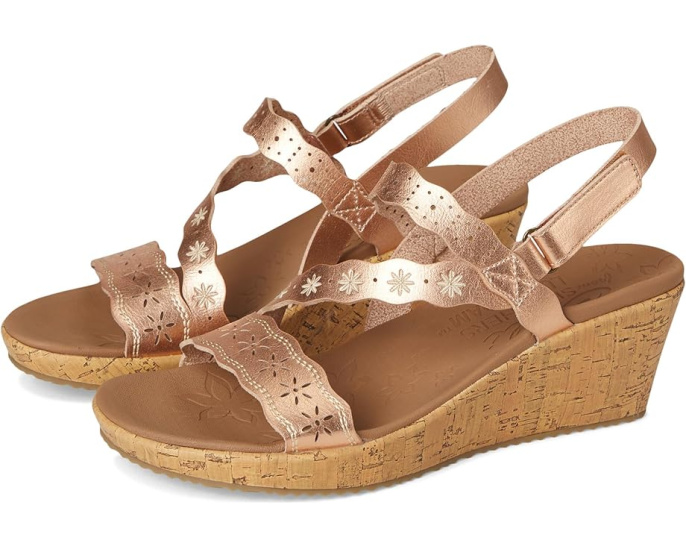 Босоножки Skechers Beverlee Cherished Aura с вышитым верхом и регулируемым ремешком
