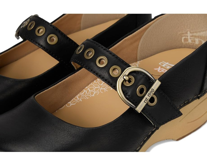 Клог Dansko XP 2.0 Mary Jane из лаковой кожи с поддержкой свода стопы