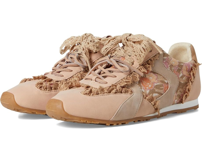 Кроссовки Circus NY by Sam Edelman Nash Lace с кружевными рюшами
