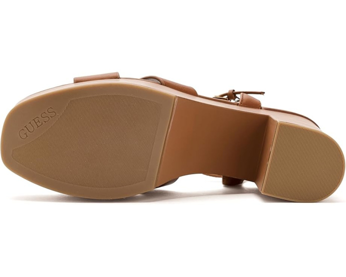 Босоножки GUESS Qeelin с каблуком и платформой