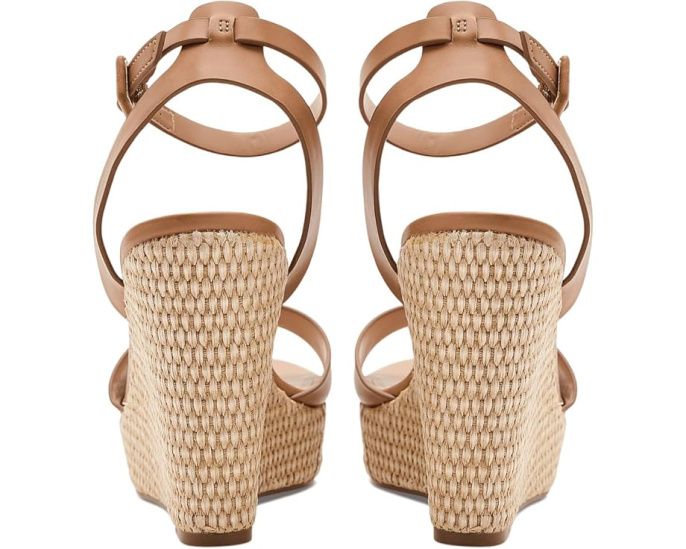 Босоножки Nine West Hanlow на танкетке черные