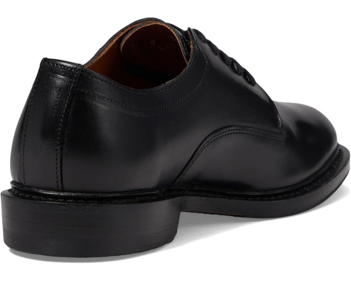 Оксфорды Trevor Plain Toe от Allen Edmonds с гладким носком и кожаной подошвой