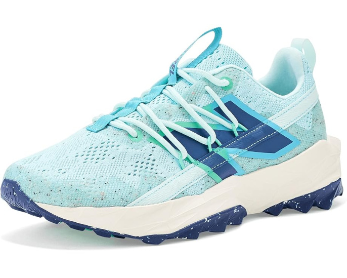 Кроссовки New Balance Tektrel с цветными блоками и петлями для удобства