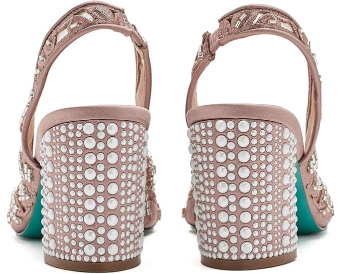Лодочки Kit от Blue by Betsey Johnson на устойчивом блок-каблуке с сеткой