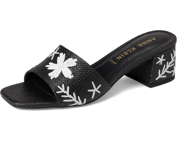 Сандалии Anne Klein Dolls с вышивкой и технологией iFlex