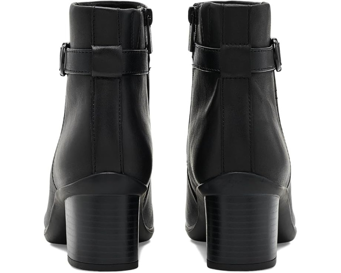 Ботинки Shaya Style от Clarks с водоотталкивающим верхом