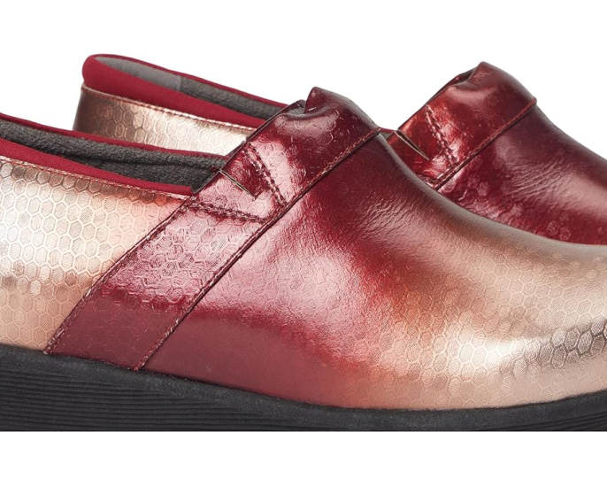 Клоги SoftWalk Meredith Sport с анатомической стелькой