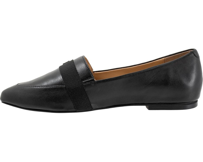 Лоферы Trotters Emmett с заостренным носком и пряжкой