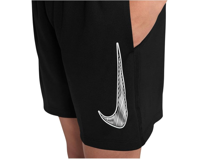 Nike Multi Dri-FIT Training Shorts для детей с технологией отвода пота