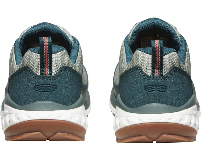 Кроссовки KEEN Arvada с композитным носком