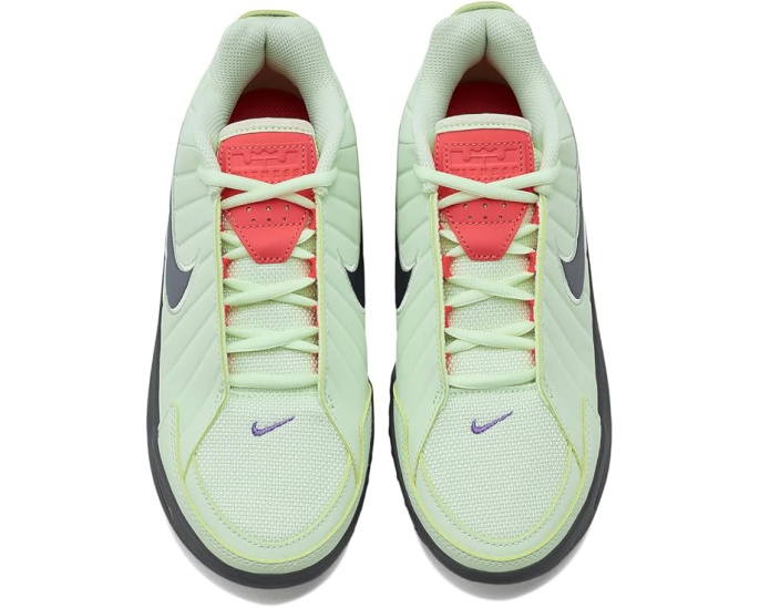 Кроссовки Nike Lebron Witness IX для детей больших размеров