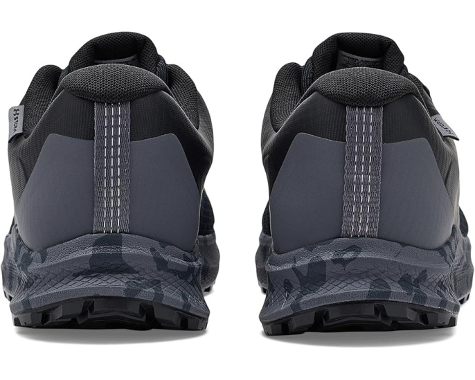 Under Armour трейловые кроссовки Charged Bandit Trail 3 Storm Proof