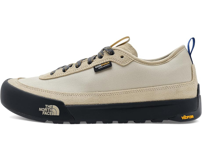 Кроссовки The North Face Clyffe с подошвой Vibram Megagrip и переработанными материалами