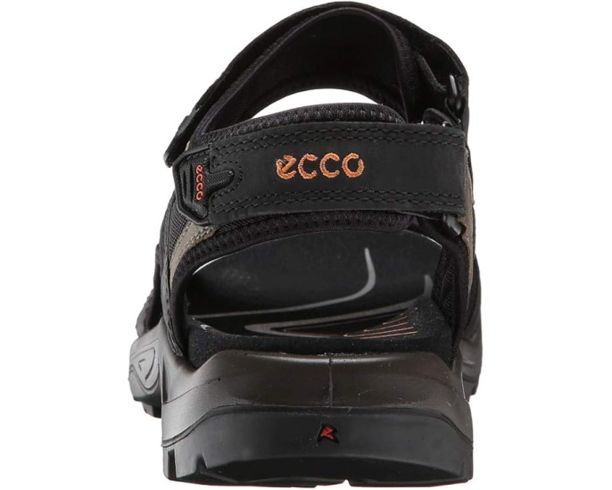 Сандалии ECCO Sport Yucatan с кожаным верхом и технологией FLUIDFORM