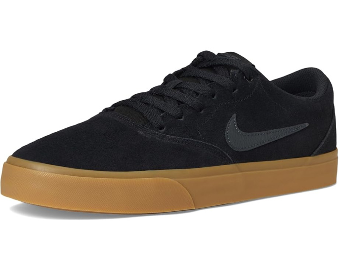 Кроссовки Nike Charge Suede с вулканизированной подошвой и пеной в средней части