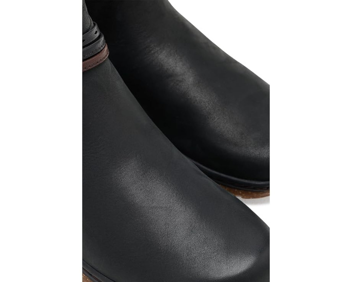 Ботинки Clarks Orlene Roam на каблуке из мягкой кожи