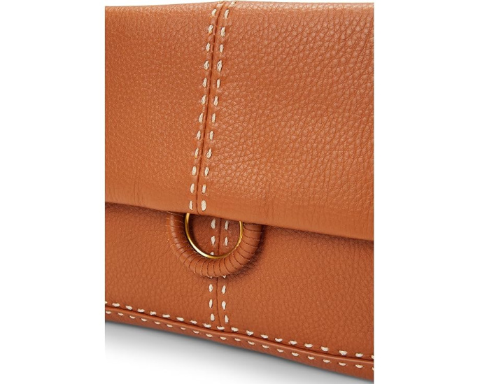 Сумка через плечо HOBO Austin Flap Crossbody в оттенке теплый мед