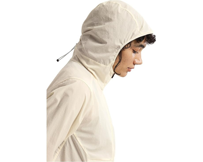 Худи Arc'teryx Sinsola с защитой UPF 50+ и вентиляцией