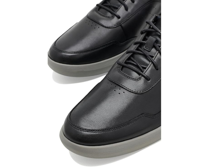 Кроссовки Clarks Code H Vibe с комбинированным верхом и пеной C360