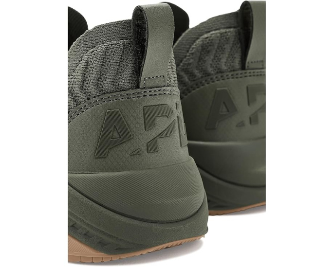 Кроссовки Athletic Propulsion Labs TechLoom Traveler с бесшовным верхом