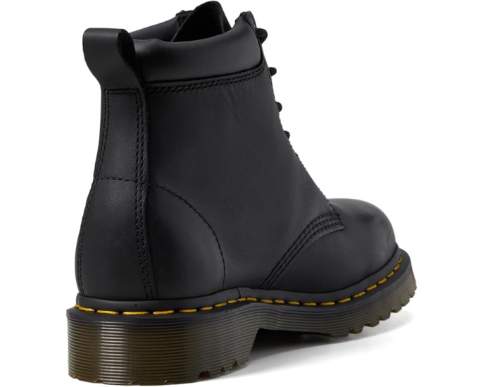 Ботинки Dr. Martens 939 Ben Six-Eye Core с классическим дизайном и удобной посадкой