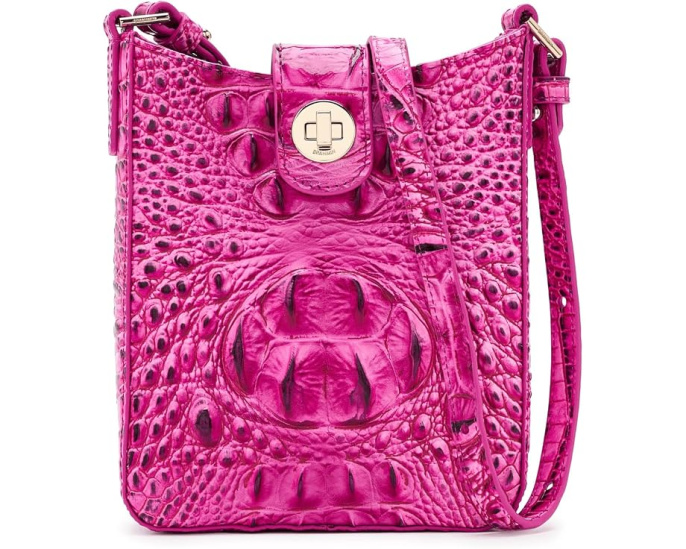 Кроссбоди Marley от Brahmin с текстурированной кожей и регулируемым ремнем