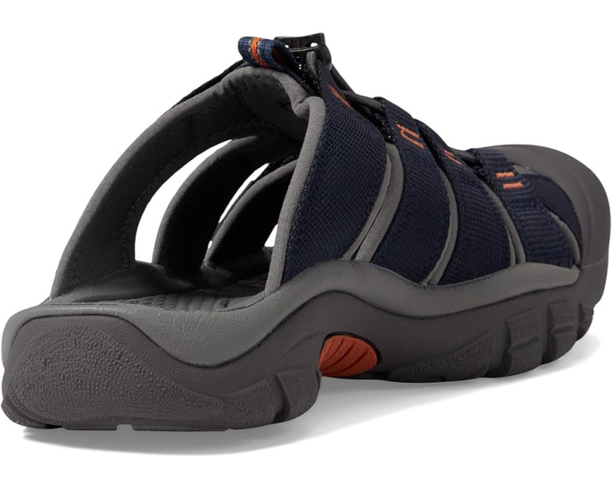 Сланцы KEEN Newport Slide с водоотталкивающим нубуком и противоскользящей подошвой