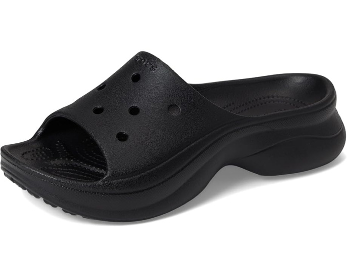 Сандалии Crocs Slide с платформой и смелым дизайном
