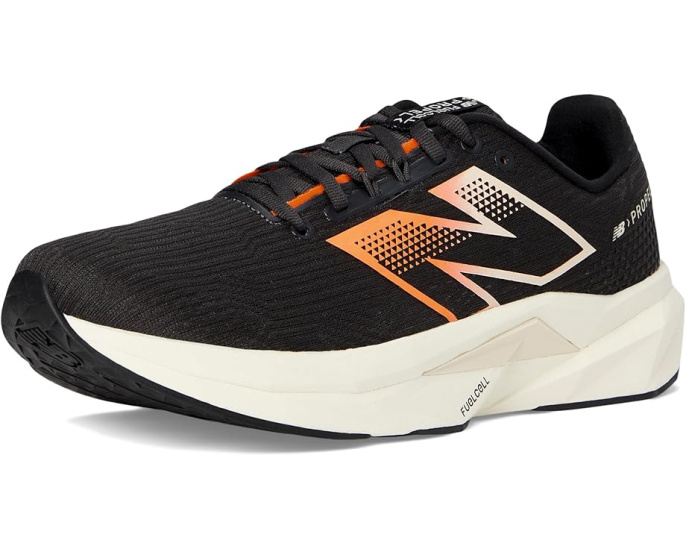 Беговые кроссовки New Balance FuelCell Propel v5 с пластиной из ТПУ