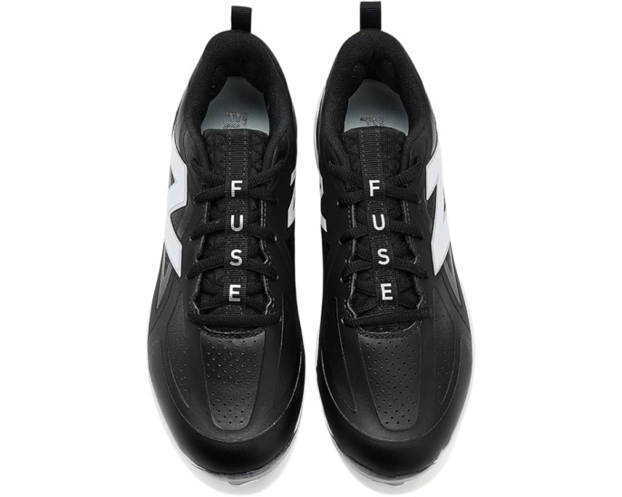Софтбольные бутсы New Balance Fuse V5 с промежуточной подошвой FuelCell