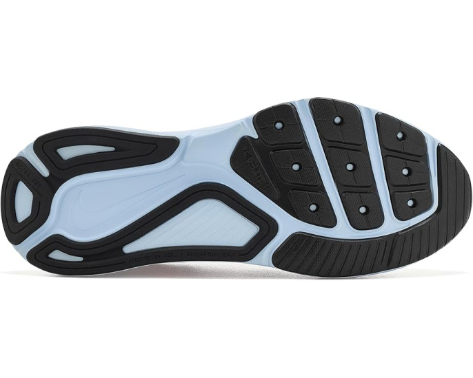 Беговые кроссовки Nike Structure 26 с поддержкой свода и ReactX