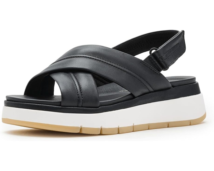 Сандалии Clarks Tuscan Cross с ремешками и гибкой подошвой ЭВА